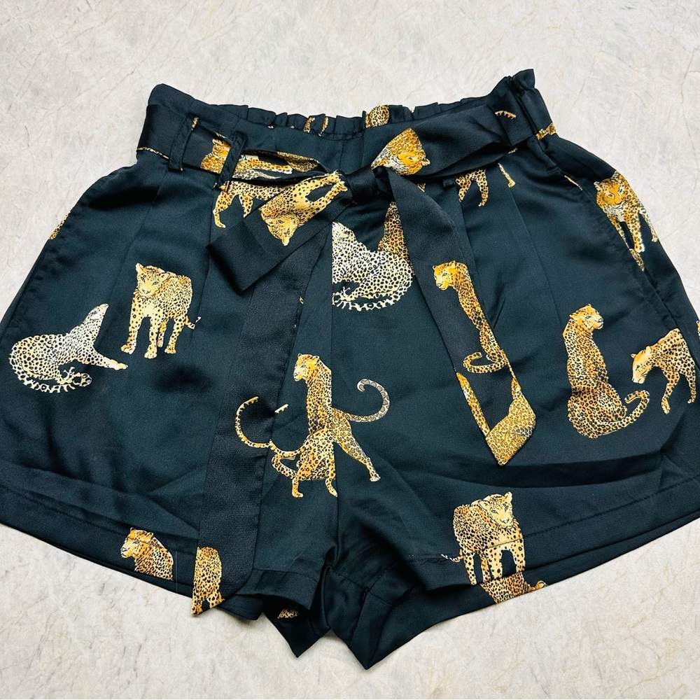 Q2 Leopard Print Black Shorts With Waist Sash